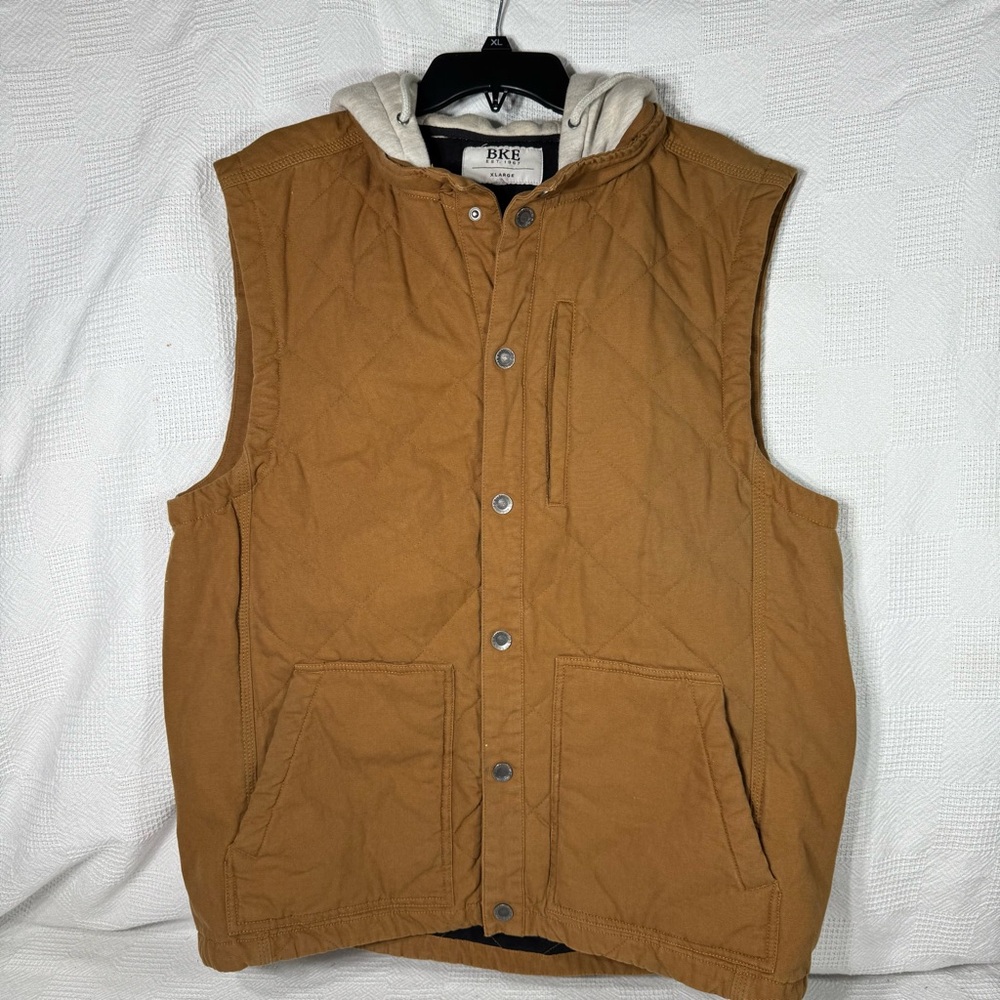 BKE‎ Men's Brown Quilted Vest with Hood Size XLarge Buttons Pockets
